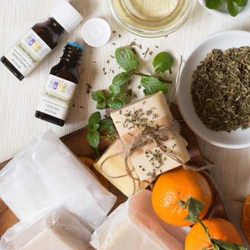 دسته بندی انواع اسانس و رایحه ها